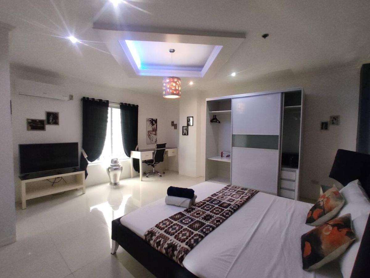 2Br Condo At Kandi Tower 2 Angeles Exterior photo