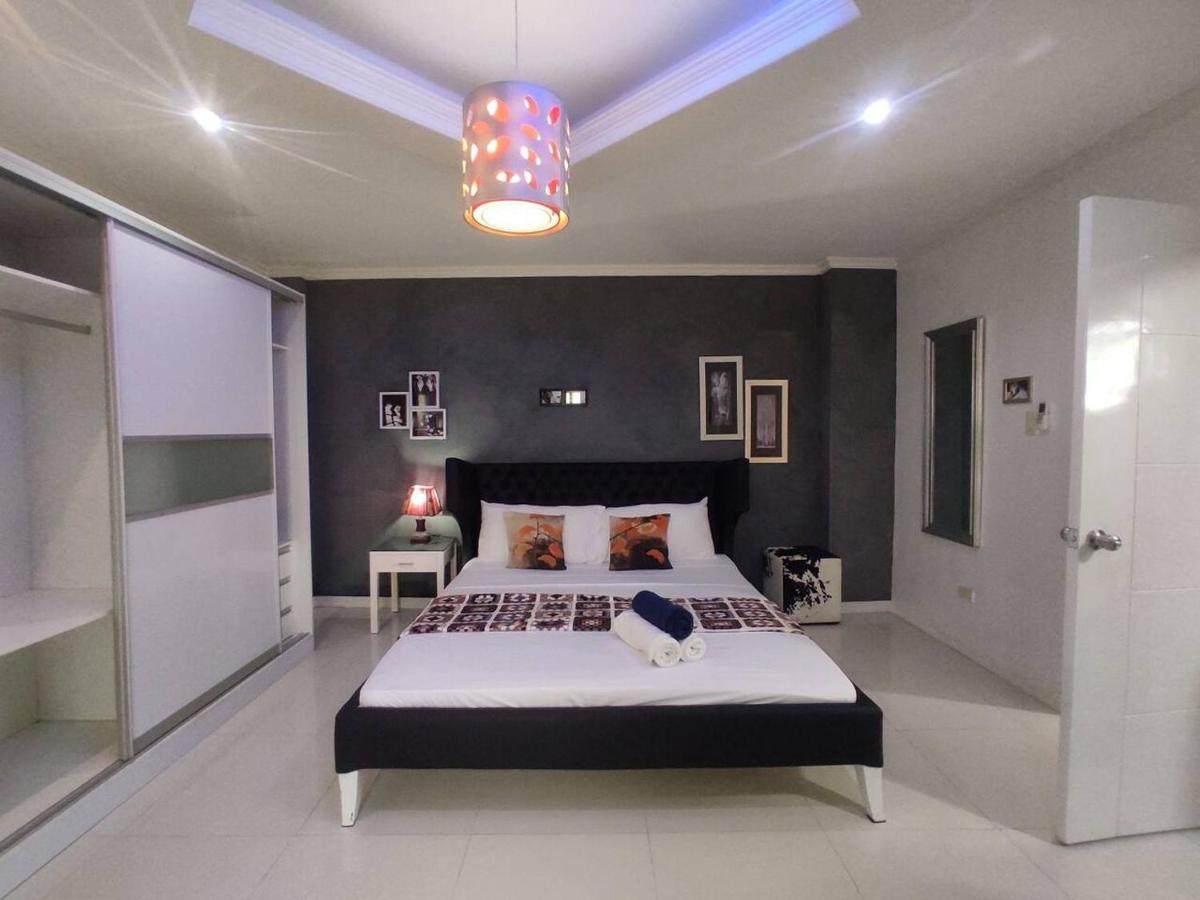 2Br Condo At Kandi Tower 2 Angeles Exterior photo